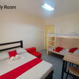Couette-café Bed And Brewhouse Sucat, Paranaque City